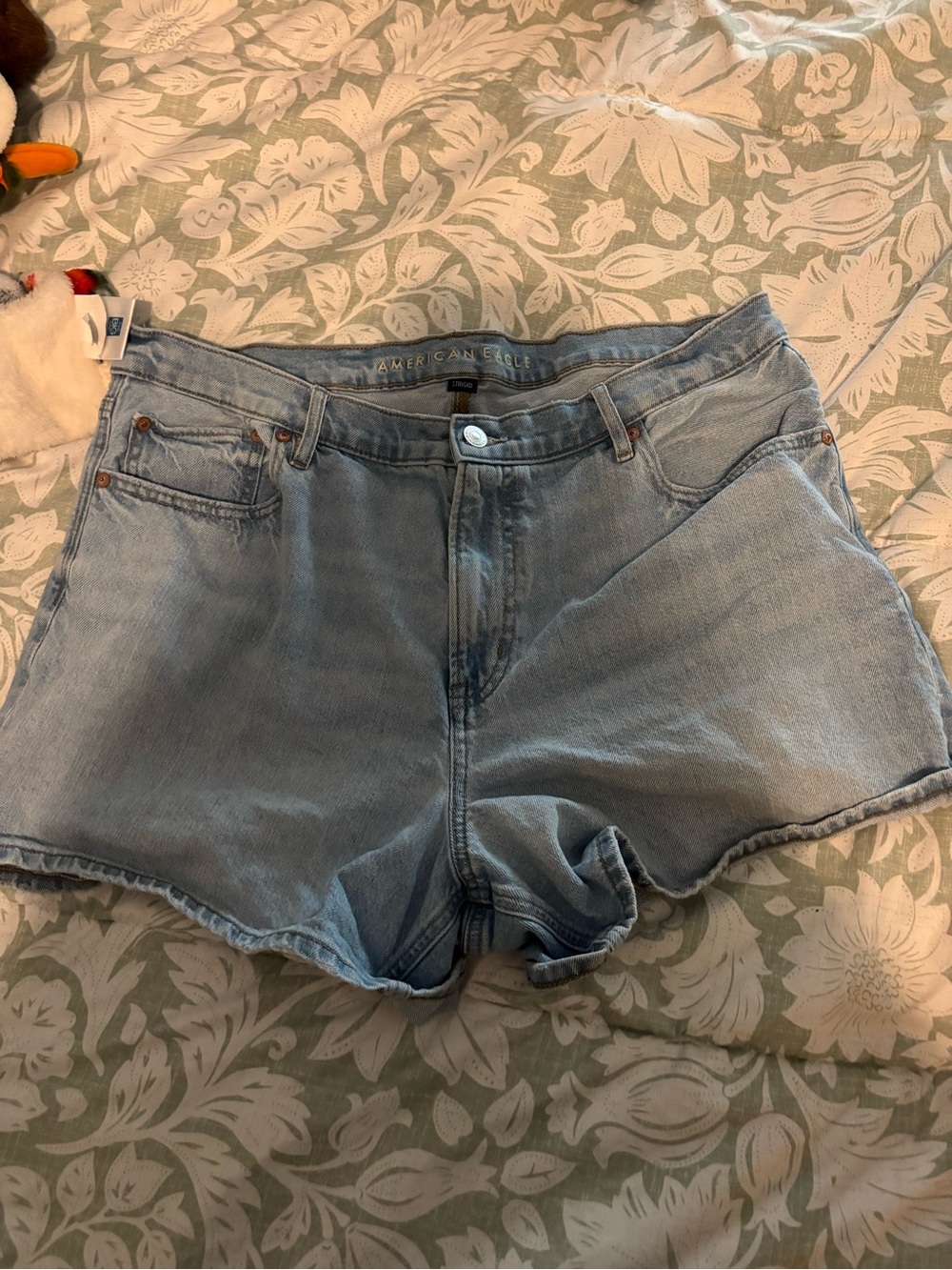 American Eagle Outfitters Light Blue Denim Cutoff Shorts size 16